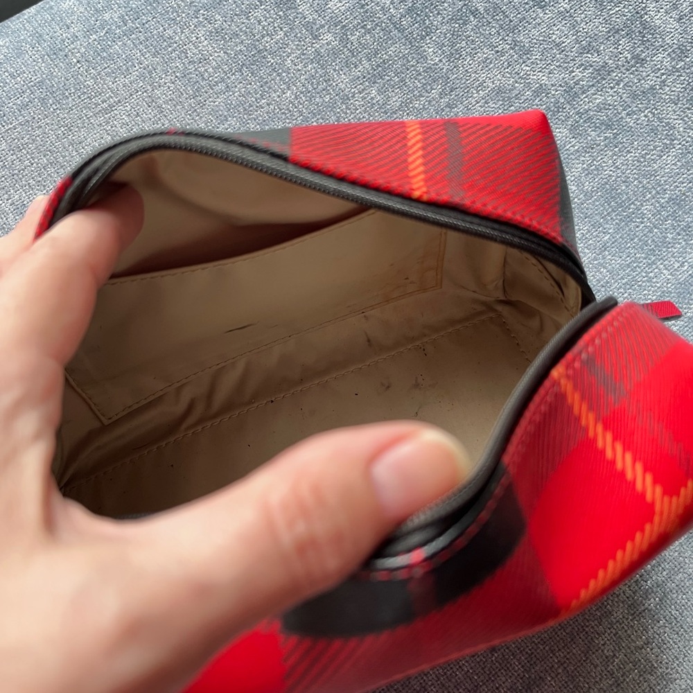 KATE SPADE | Red Plaid Boxy Pouch ♠️ - Picture 5 of 6